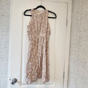 Gilli Sleeveless Dress with Leaf Design Size M Euc
